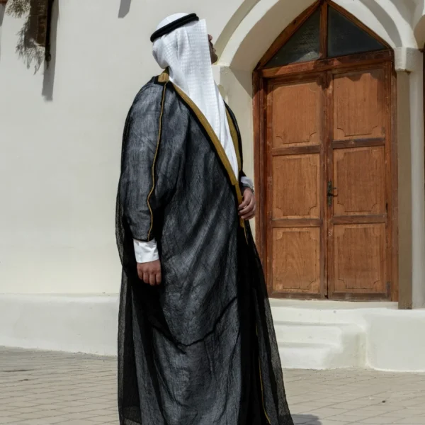 bisht for men